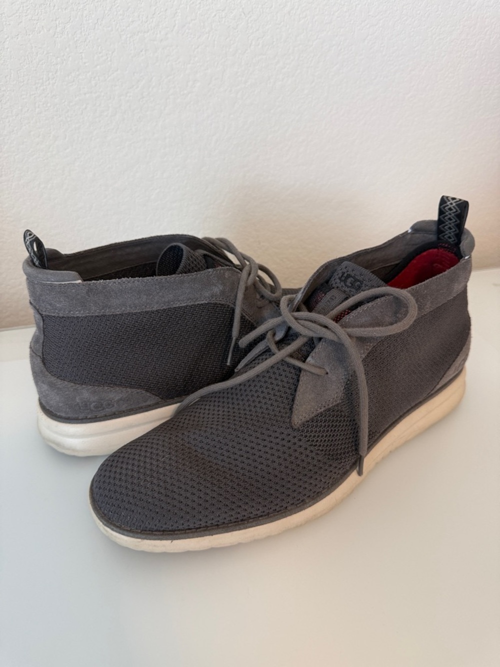 UGG Men's Gray Union Chukka HyperWeave Mesh Boots with White Sole Size 10.5 - Picture 1 of 9